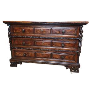 commode