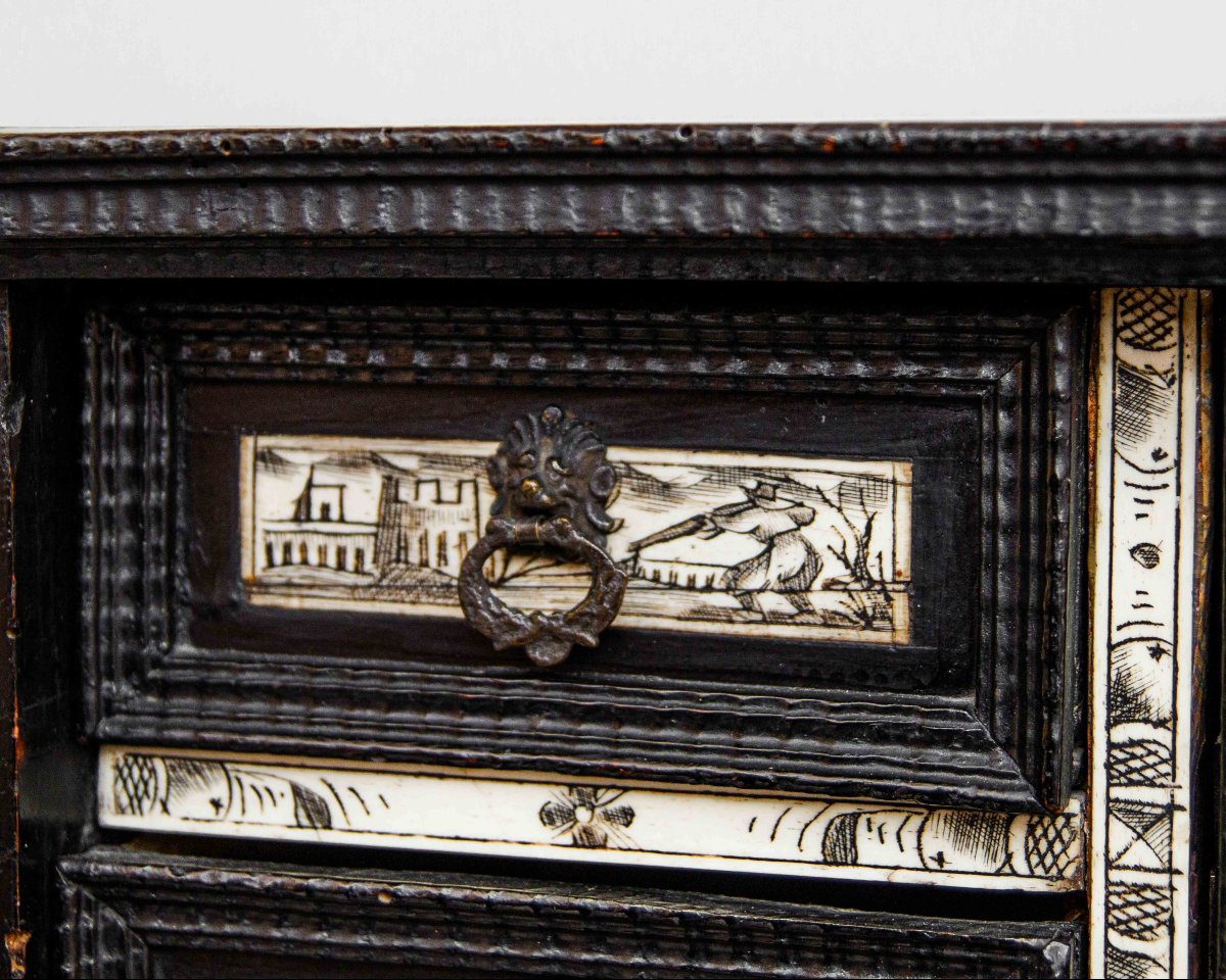 Northern Italy, 17th Century, Monetiere-photo-1