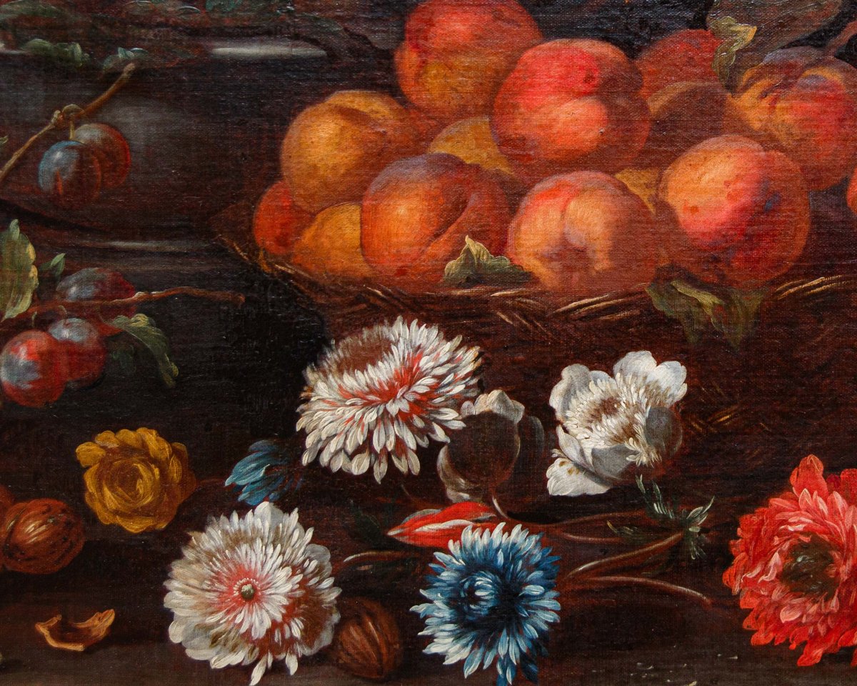 Nature morte avec figues, pêches, raisins et fleurs-photo-1