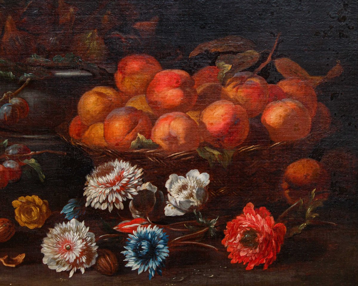 Nature morte avec figues, pêches, raisins et fleurs-photo-6