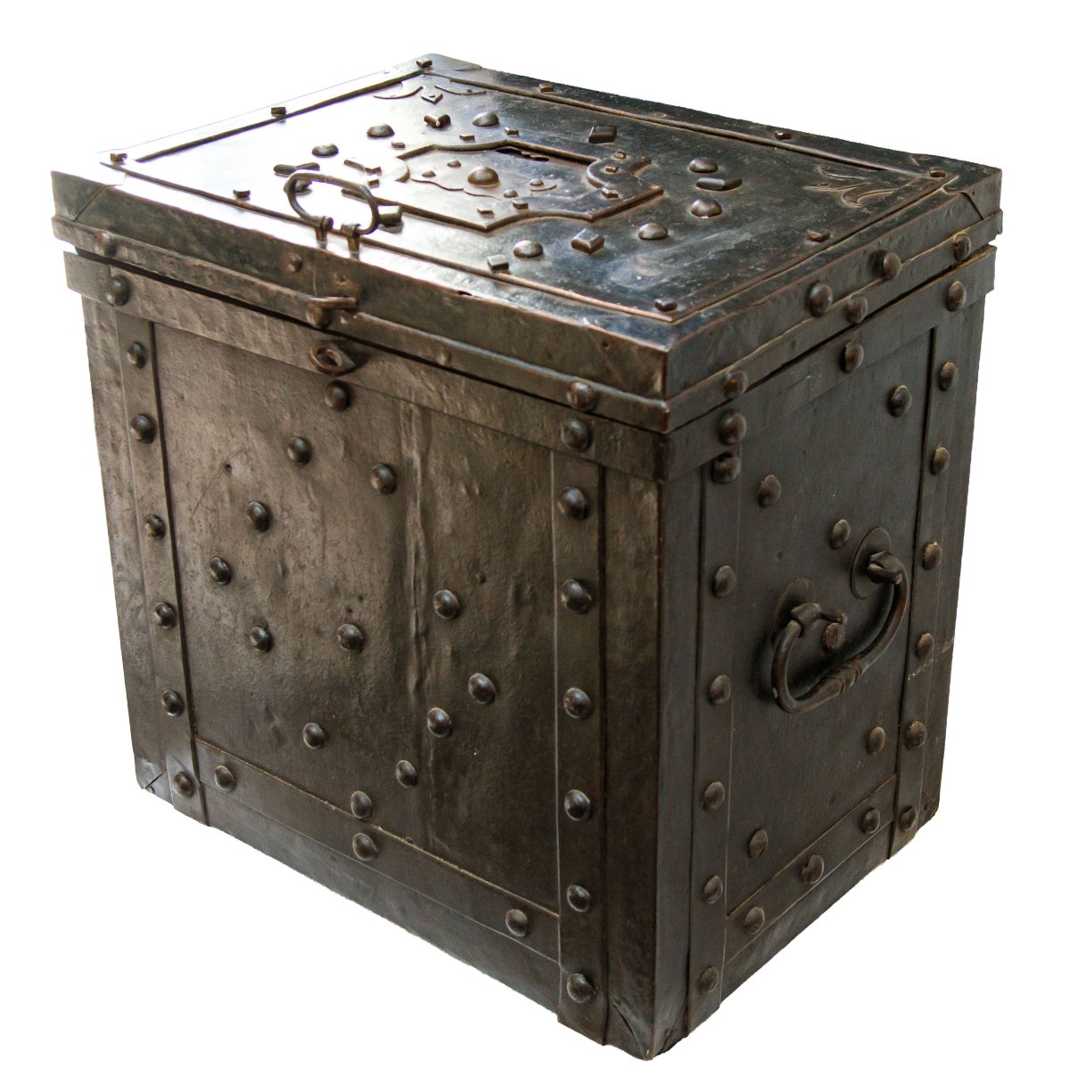 17th Century, Chests Safe-photo-3