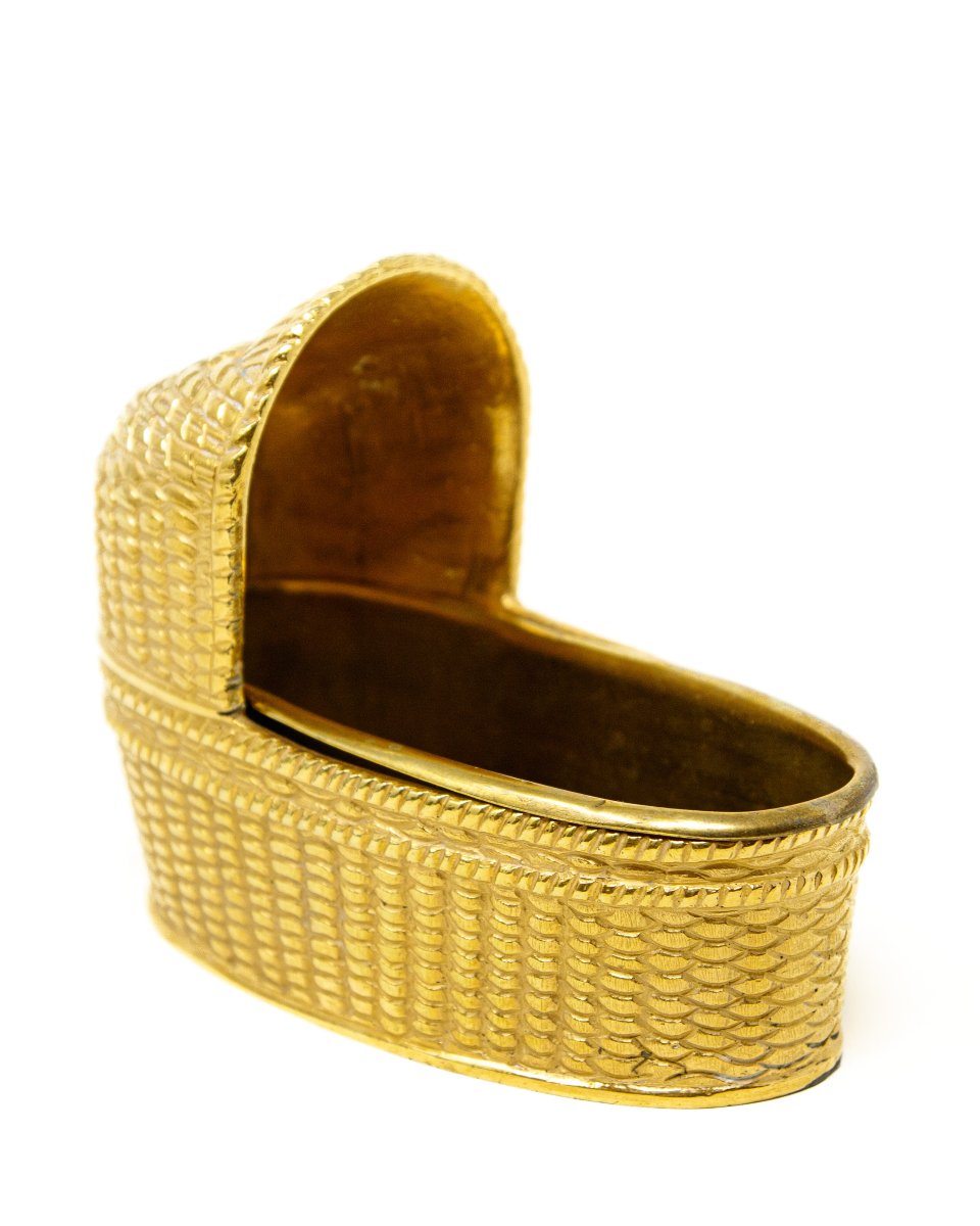 19th Century, Cradle-shaped Container-photo-2