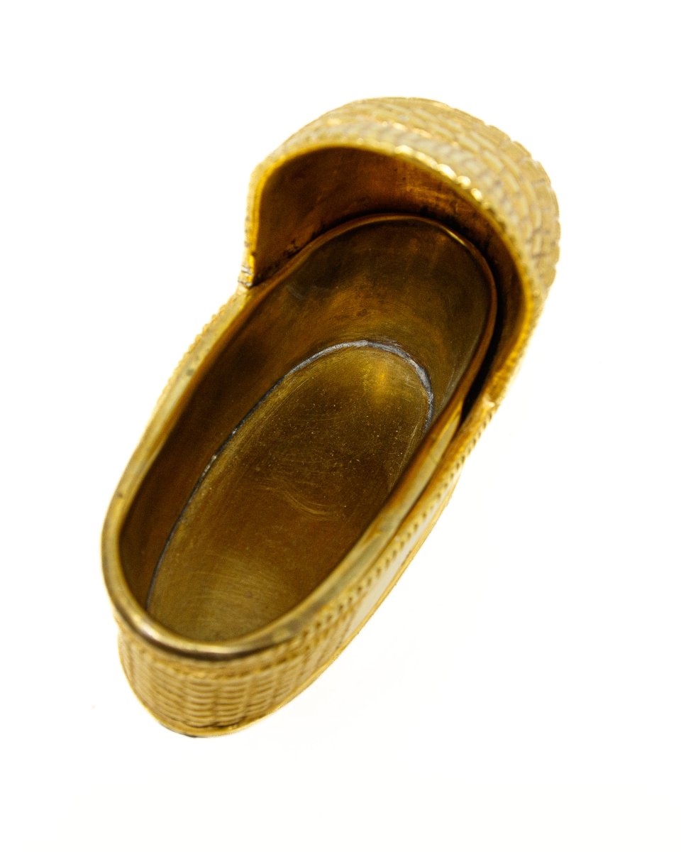 19th Century, Cradle-shaped Container-photo-4