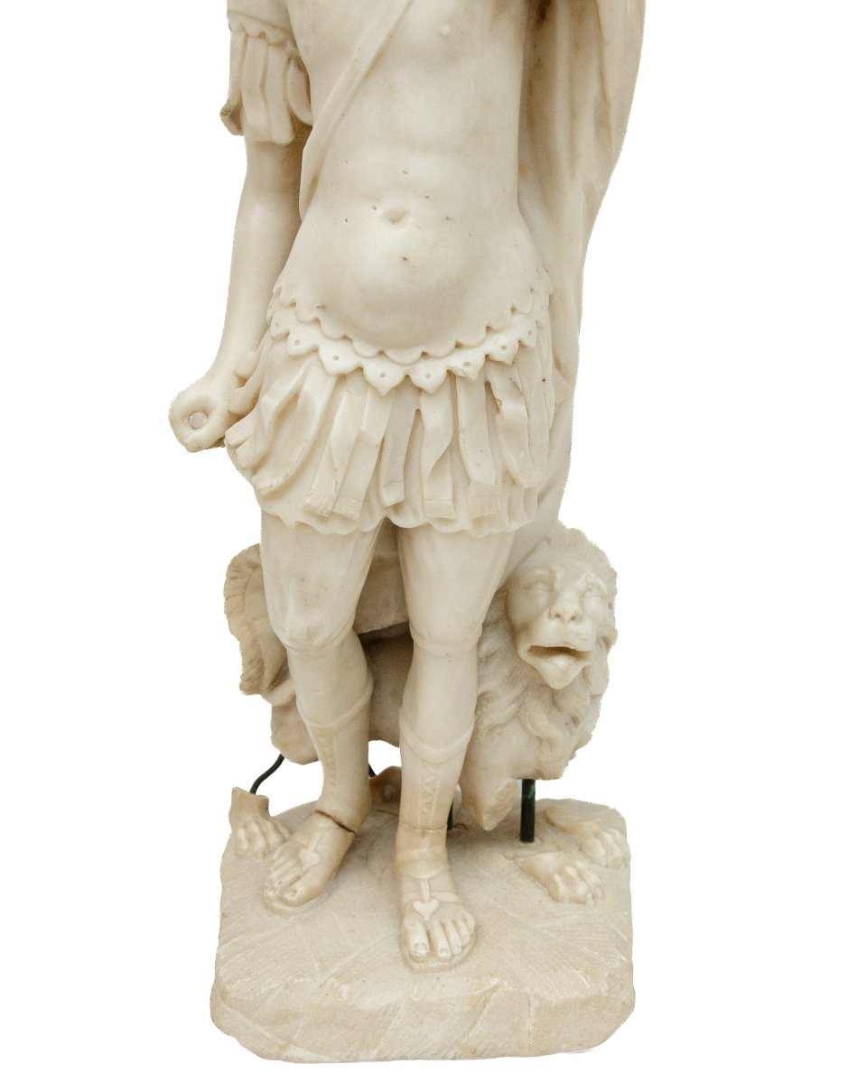 XVIe siècle, Figure en armure avec le lion -photo-2