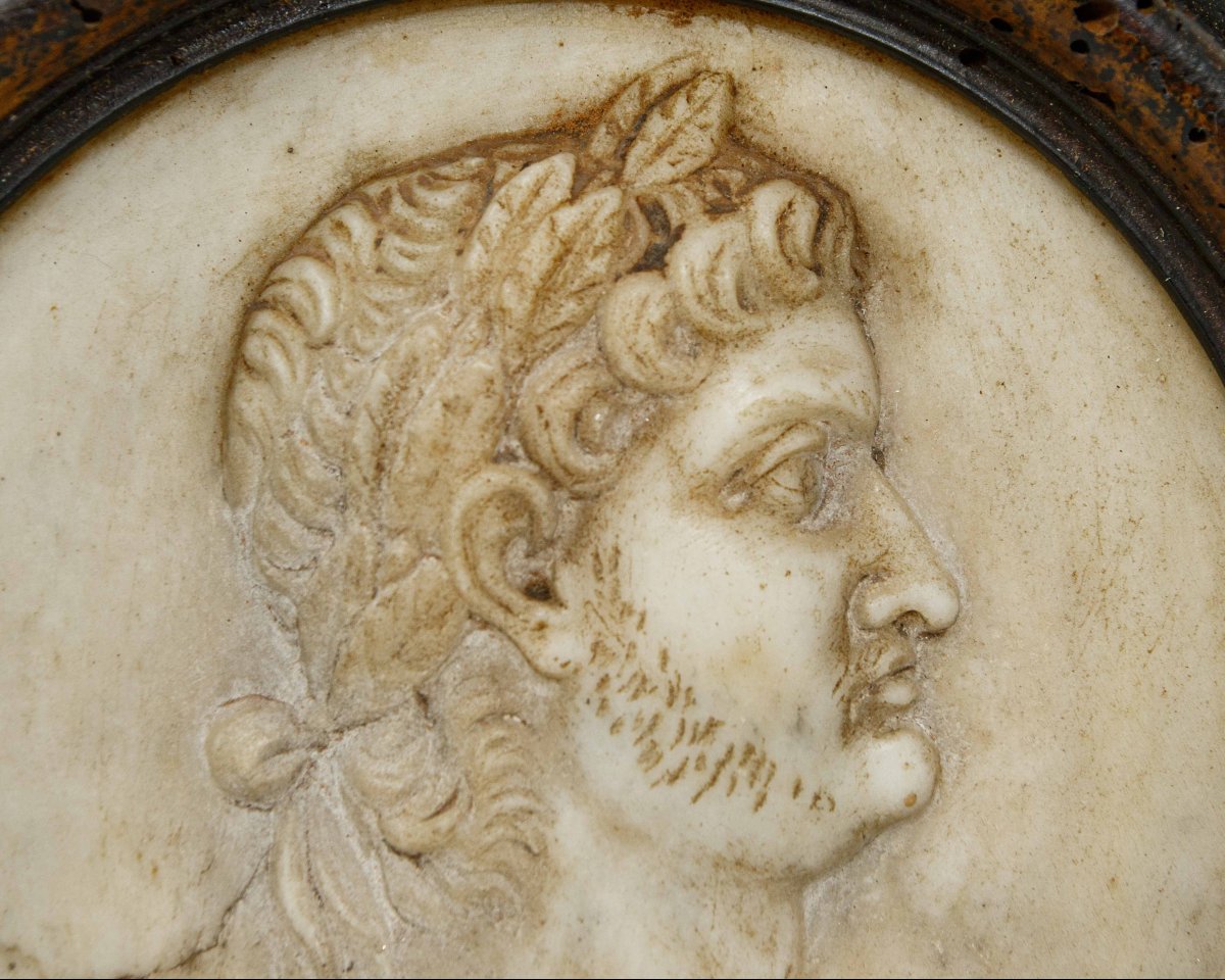Rome, XVIe siècle, Paire de médaillons avec Néron et Vespasien-photo-2