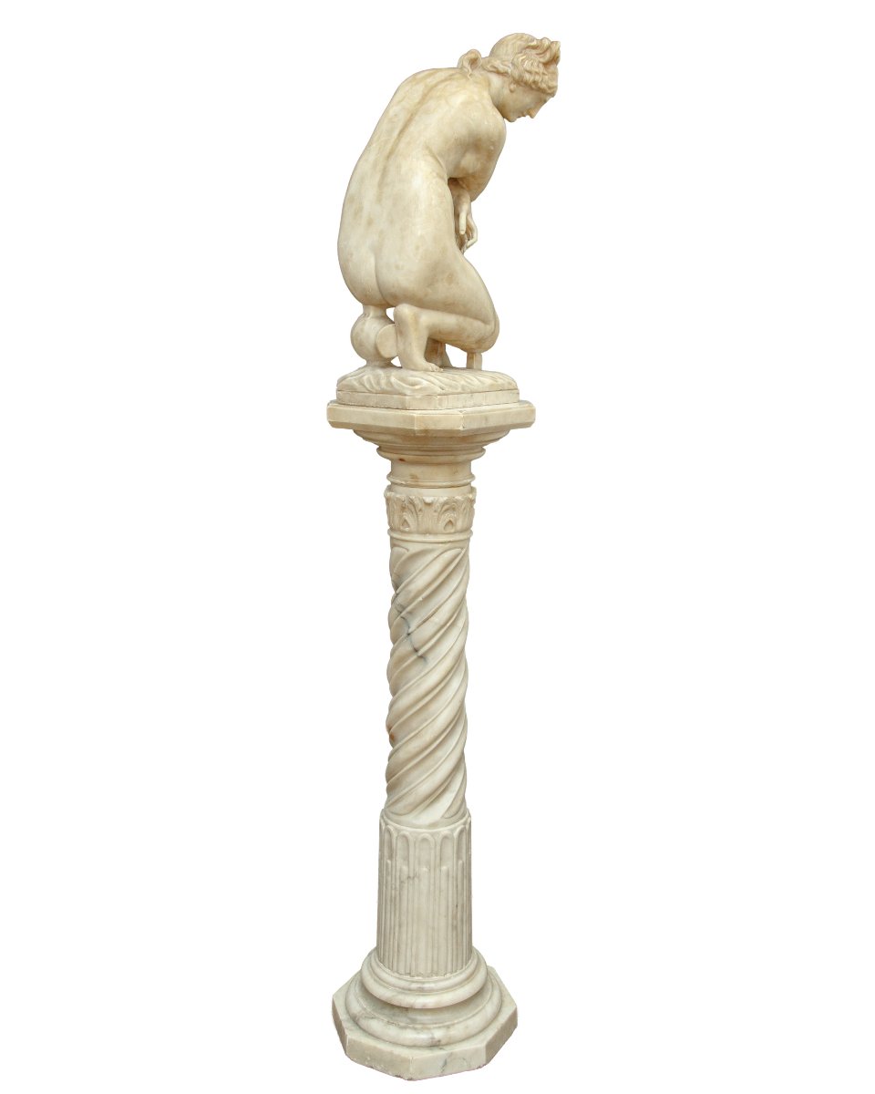 19th Century, Aphrodite Crouching On A Column-photo-2