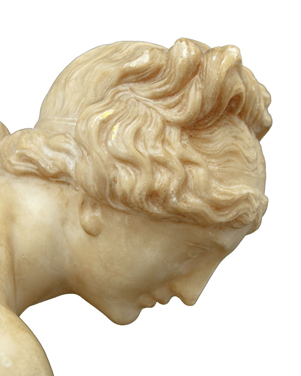 19th Century, Aphrodite Crouching On A Column-photo-6