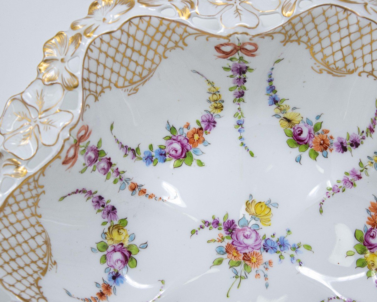 Late 19th Century, Openwork Bowl With Floral Patterns-photo-4