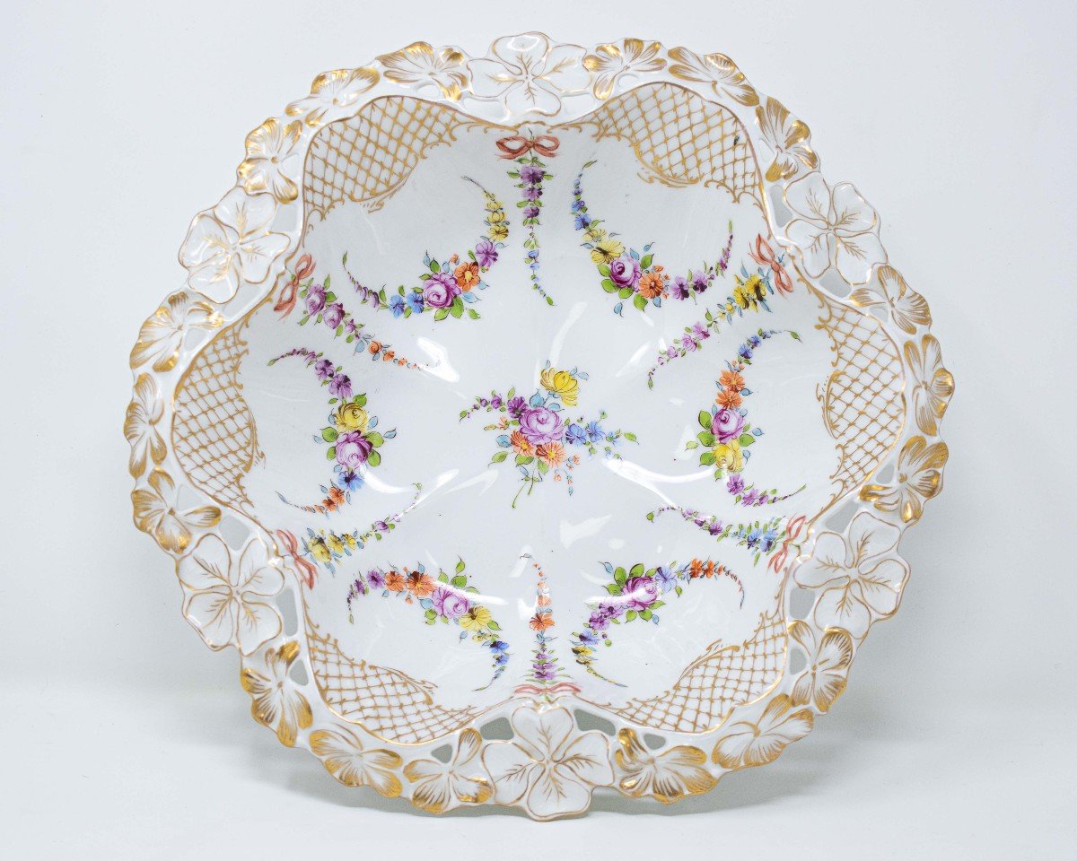 Late 19th Century, Openwork Bowl With Floral Patterns