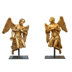 17th Century, Pair Of Kneeling Angels