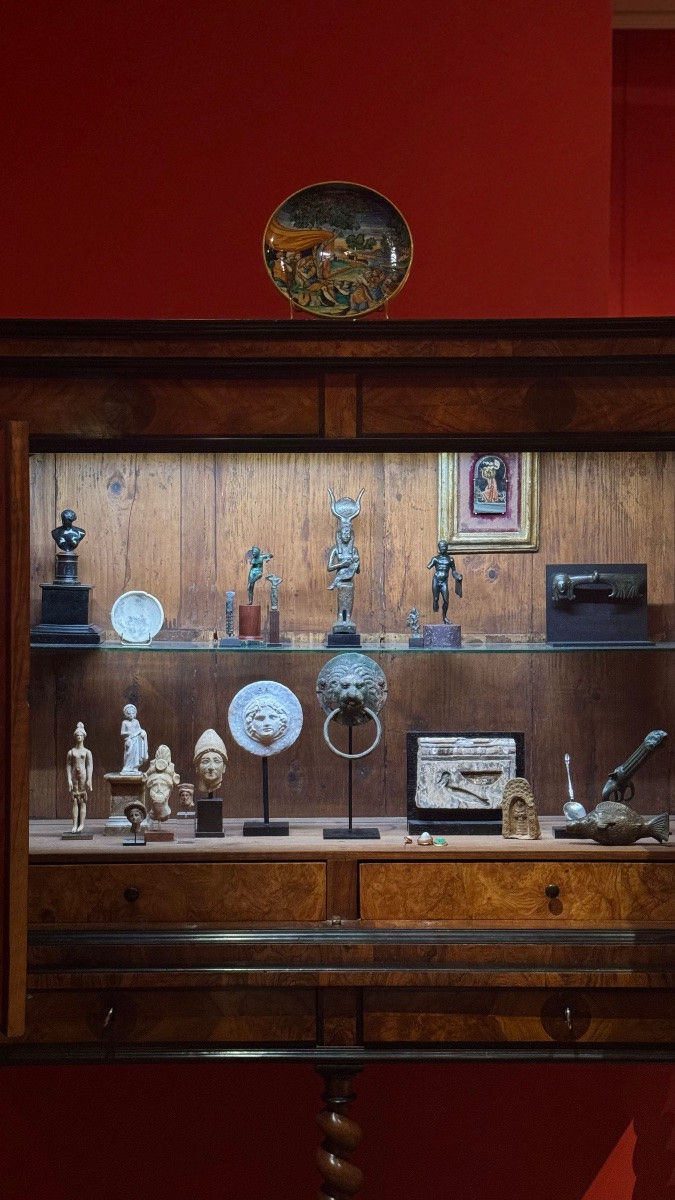 Votive Shield Portrait Medusa Great Greece Italy Terracotta Ancient Greek Art Woman Gorgon-photo-6
