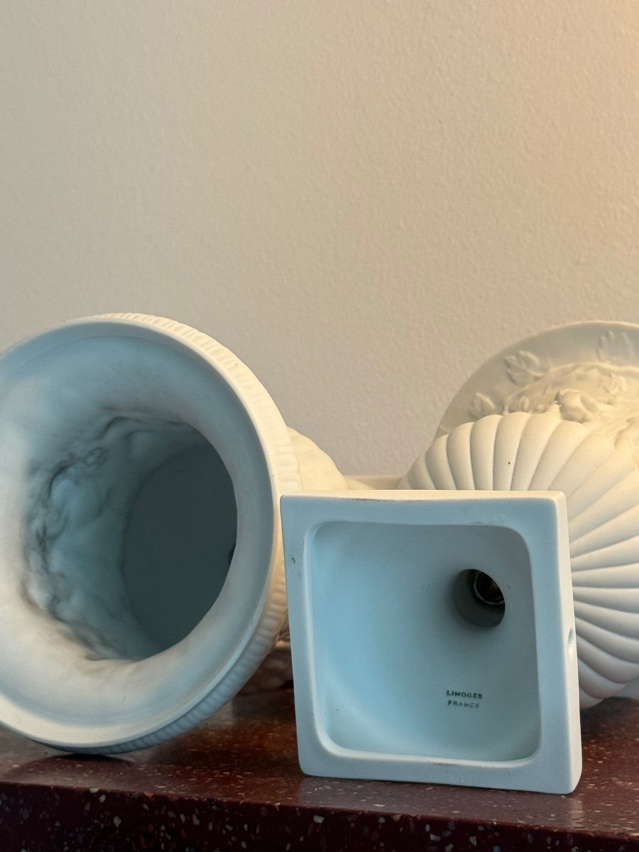 Pair Of Borghese Medici White Biscuit Tealight Vases With Relief Decoration Of Antique Scenes-photo-5