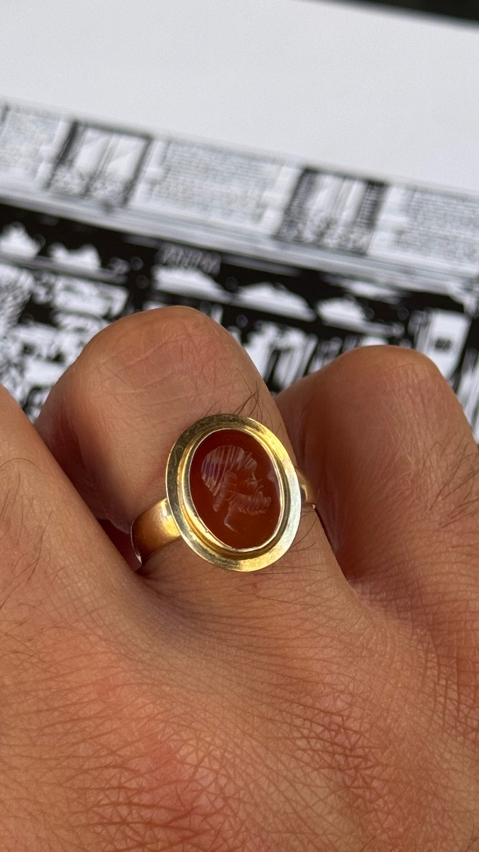 Bague en or à intaille en cornaline, XIXᵉ siècle (ou antérieur?) - Antique-photo-2