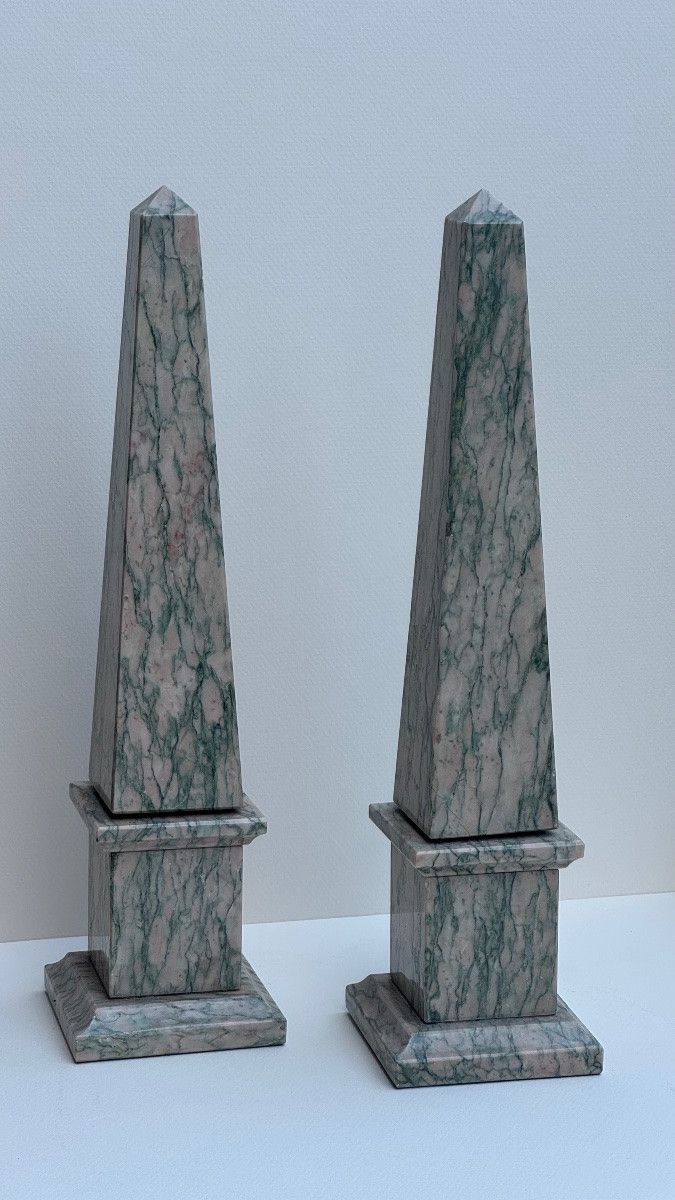 Pair Of Obelisks In Pink And Green Campan Marble, Neoclassical Style-photo-1
