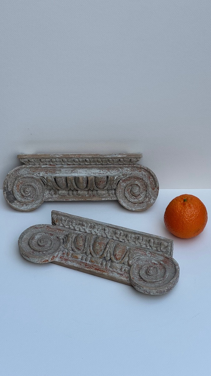 Paire d’appliques murales en bois sculpté–Chapiteaux ioniques fragmentaires–Antique-photo-6