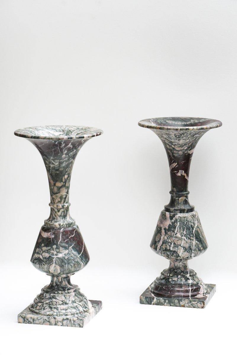 Paire de vases cornets néoclassiques en marbre de Campan grand mélange-photo-4