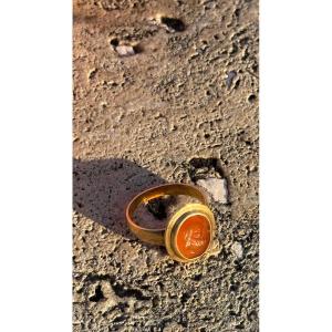 Bague en or à intaille en cornaline, XIXᵉ siècle (ou antérieur?) - Antique