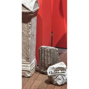 Fragment Of A Fluted Marble Column - Antique - Roman