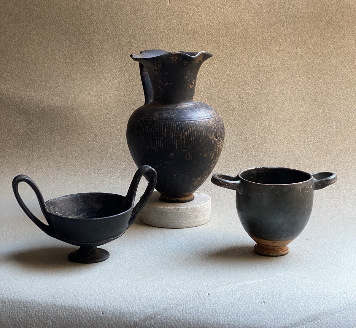 ŒNOCHOÉ BUCCHERO ÉTRURIE ITALIE VII VI AV. J.-C VASE PICHET À VIN ANTIQUE GREC ÉTRUSQUE-photo-6