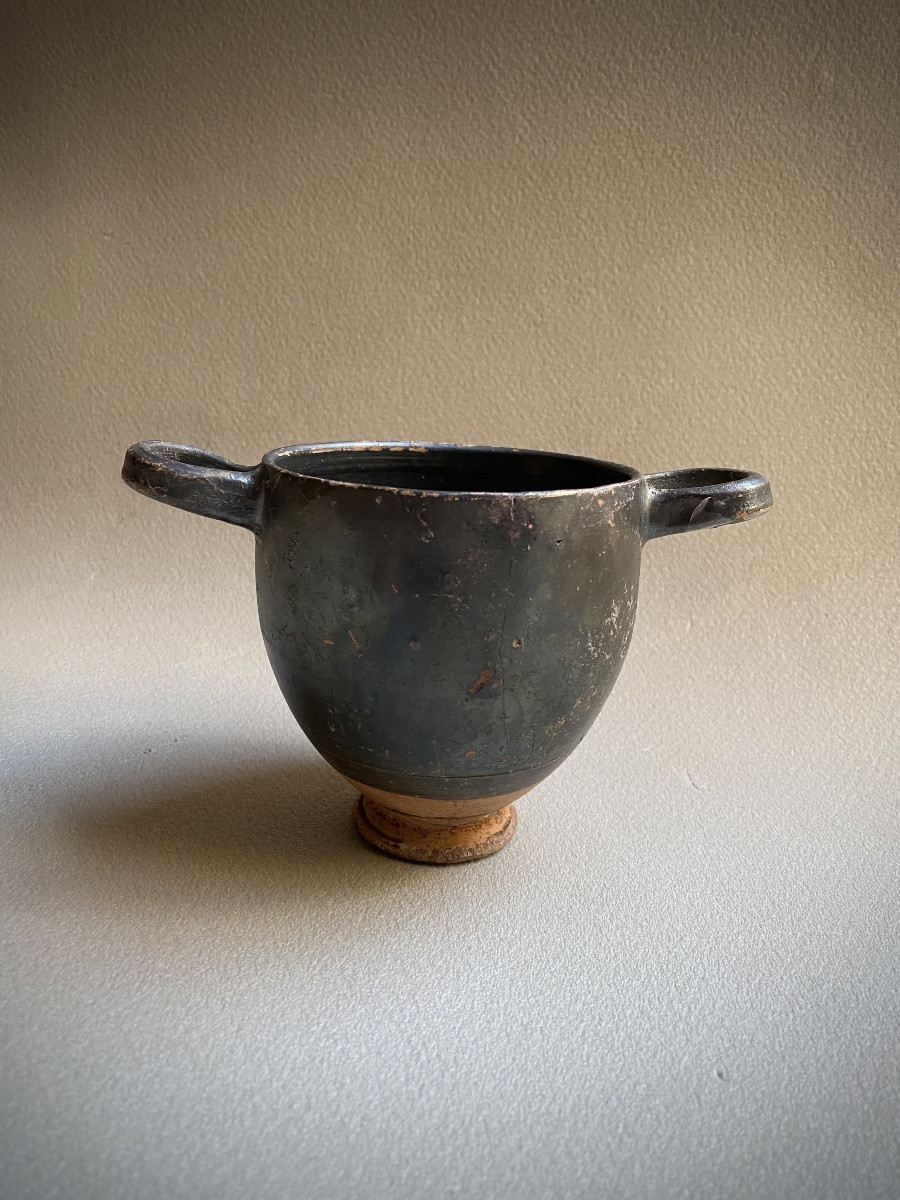 Skyphos Vase Greek Ceramic Great Greece Italy Apulia Antique Black Terracotta 