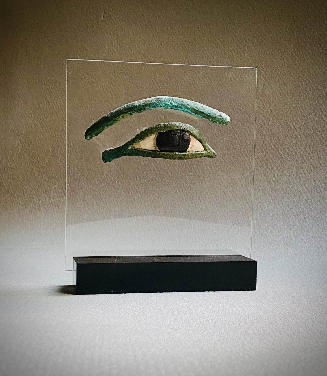 Eye Inlaid With An Egyptian Sarcophagus Mask, Bronze And Stone, Ancient Egypt