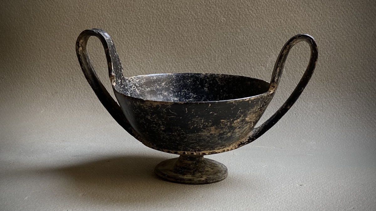 Bucchero Kantharos, Etruria, Italy, 7th–6th Centuries B.c., Ancient Greek-etruscan Vase-photo-2