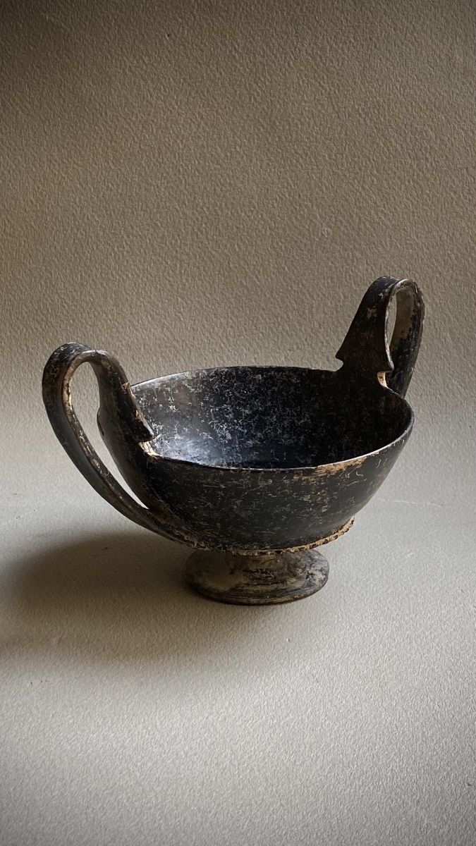 Bucchero Kantharos, Etruria, Italy, 7th–6th Centuries B.c., Ancient Greek-etruscan Vase-photo-2