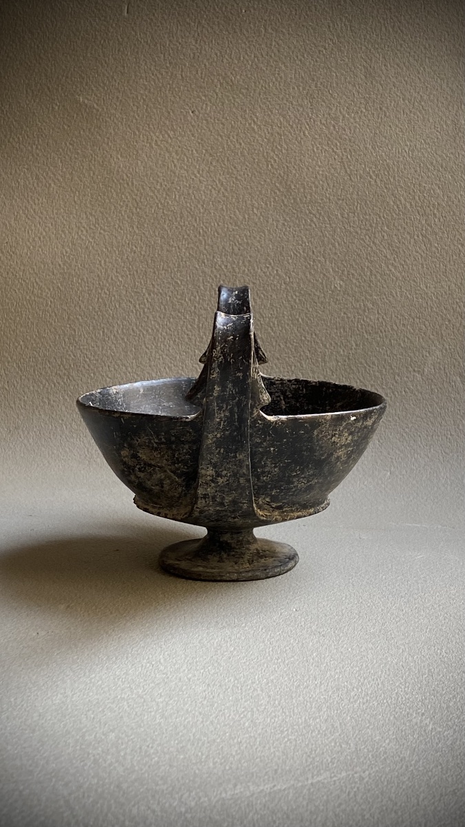 Bucchero Kantharos, Etruria, Italy, 7th–6th Centuries B.c., Ancient Greek-etruscan Vase-photo-3