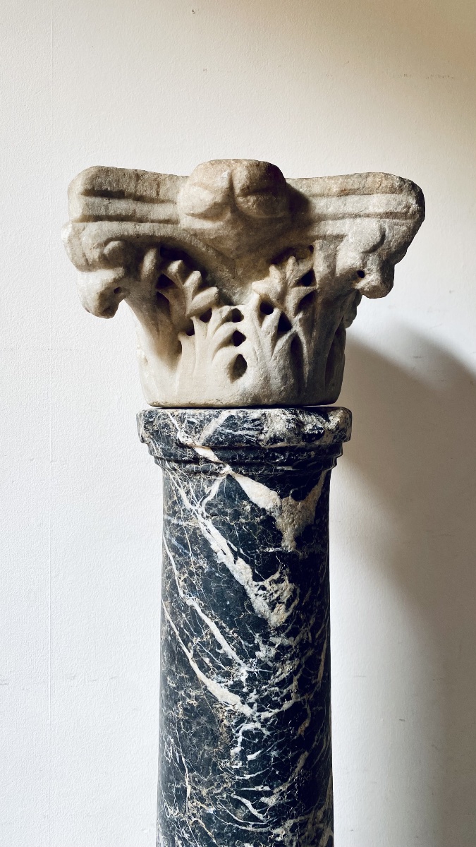 Ancient Roman-byzantine Corinthian Capital, Antique Marble, Circa 4th–5th Century 