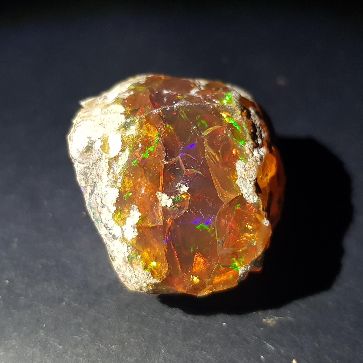 Large Natural Precious Opal - 35 Mm-photo-2