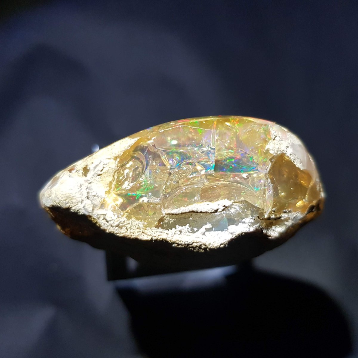 Large Natural Opal - 46 G - 4.8 Cm-photo-3