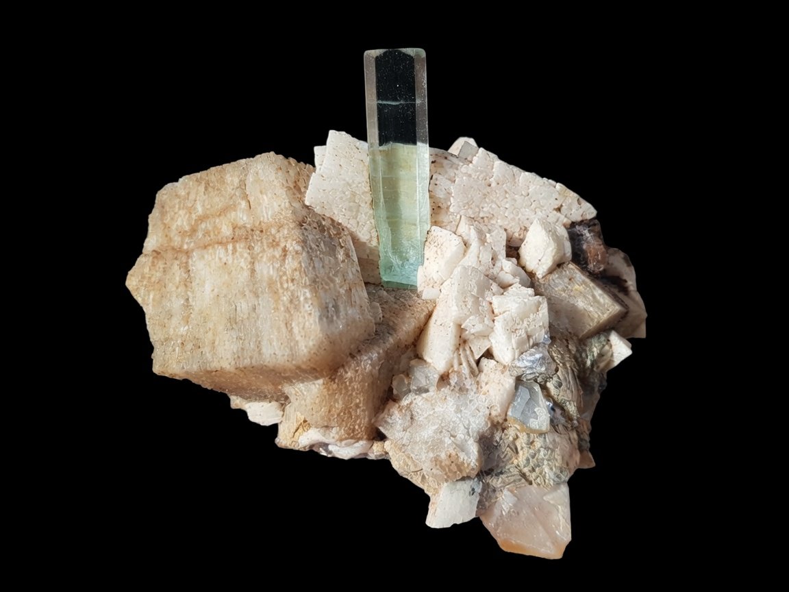 AIGUE-MARINE -  Cristal  4,5 cms - Qualité gemme