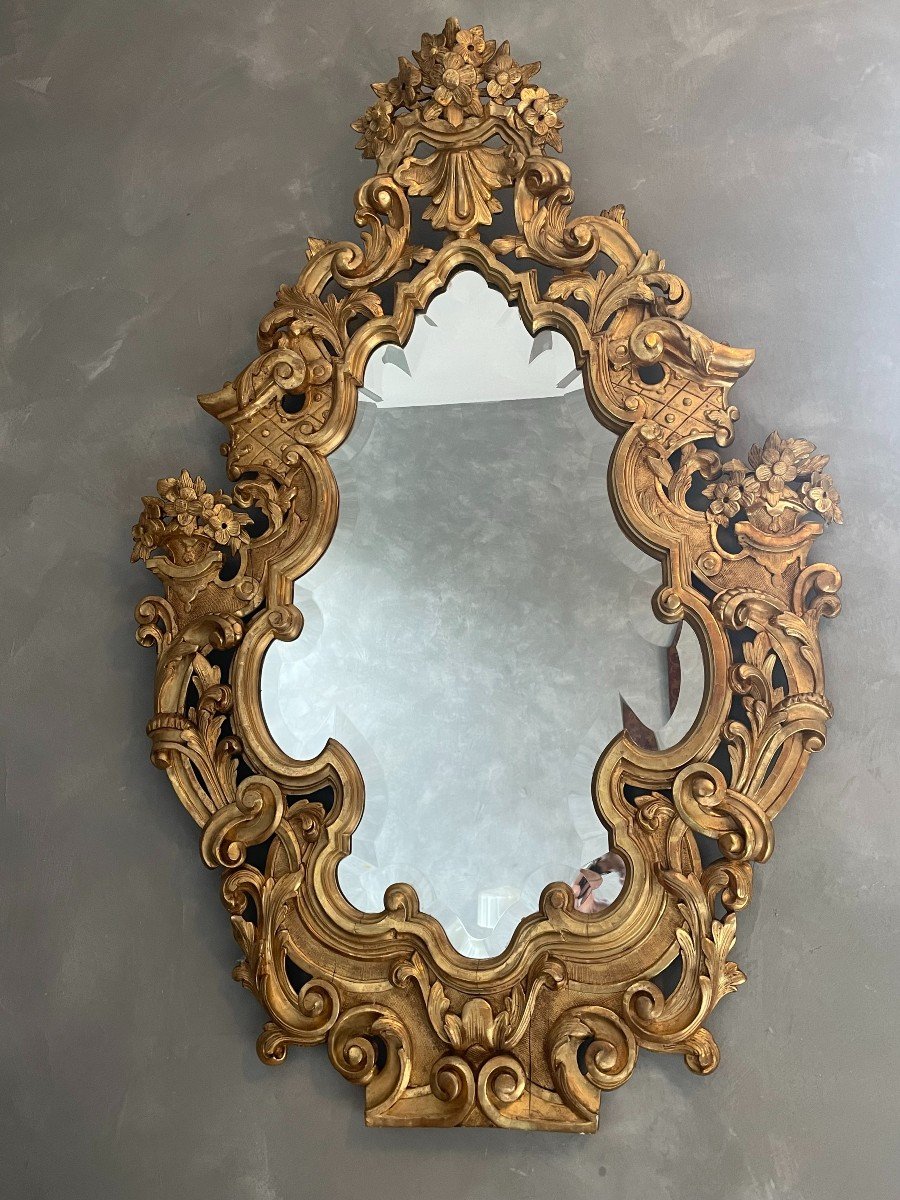 Grand Miroir Italien En Bois Sculpté, Ajouré Et Doré à La Feuille d'Or Du 18ème Siècle-photo-8