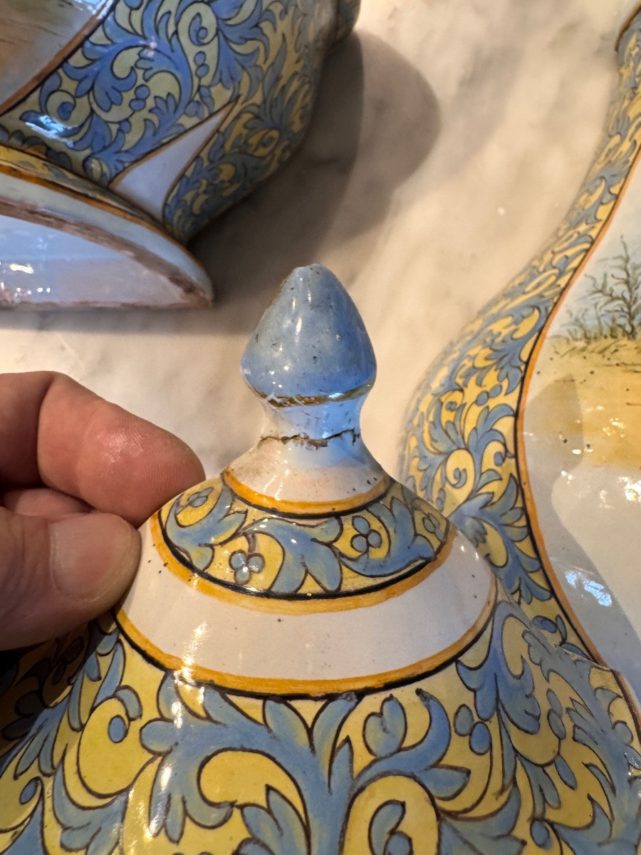 QUIMPER - PORQUIER BEAU : fontaine en faïence à décor polychrome de décors bretons "-photo-2