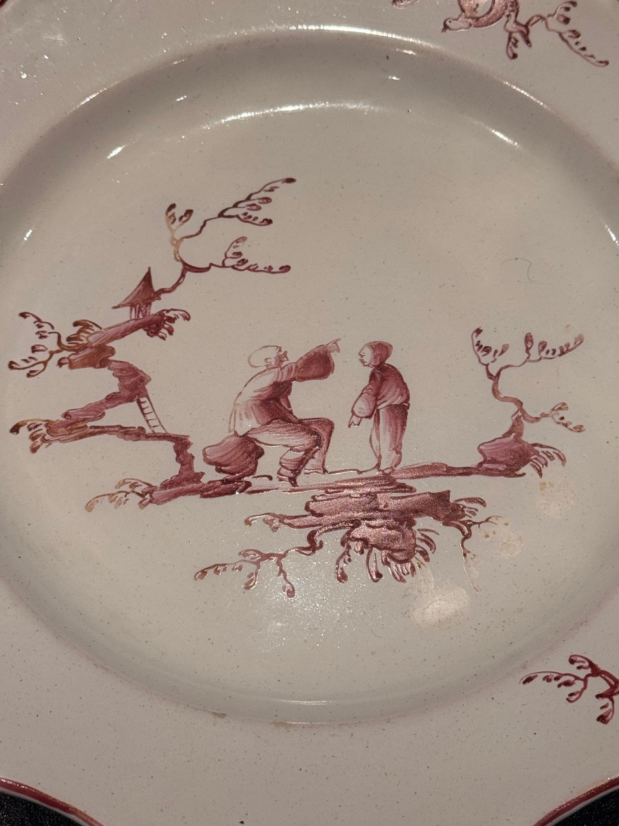 Assiette au décor chinois  Faïence de Marseille – Manufacture de la Veuve Perrin -photo-2