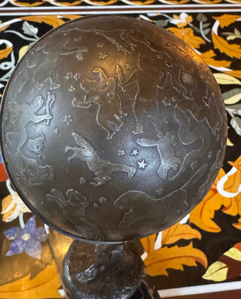 Atlas Bearing The World, Bronze With Patinated Medal, France, 19th Century  -photo-2