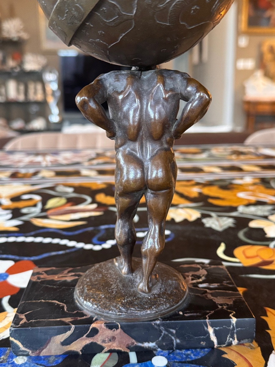 Atlas Bearing The World, Bronze With Patinated Medal, France, 19th Century  -photo-4