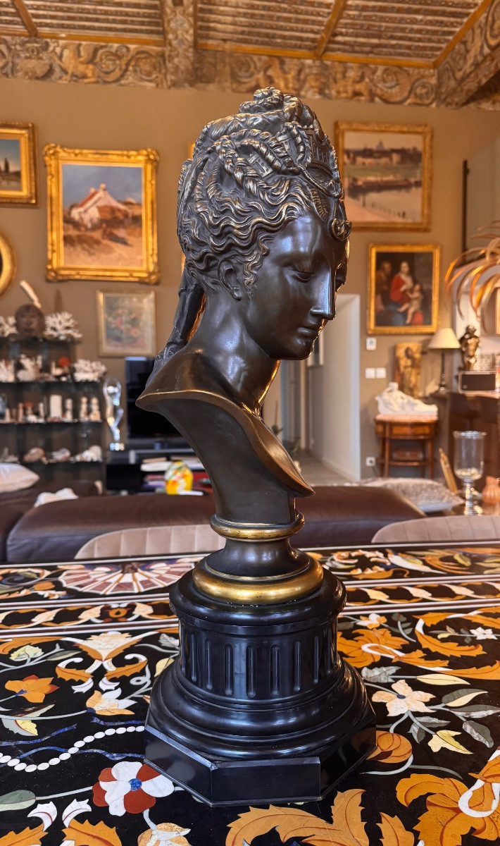 Important buste de Diane de Poitiers En  Bronze Deux Patines F. Barbedienne Fondeur  -photo-1