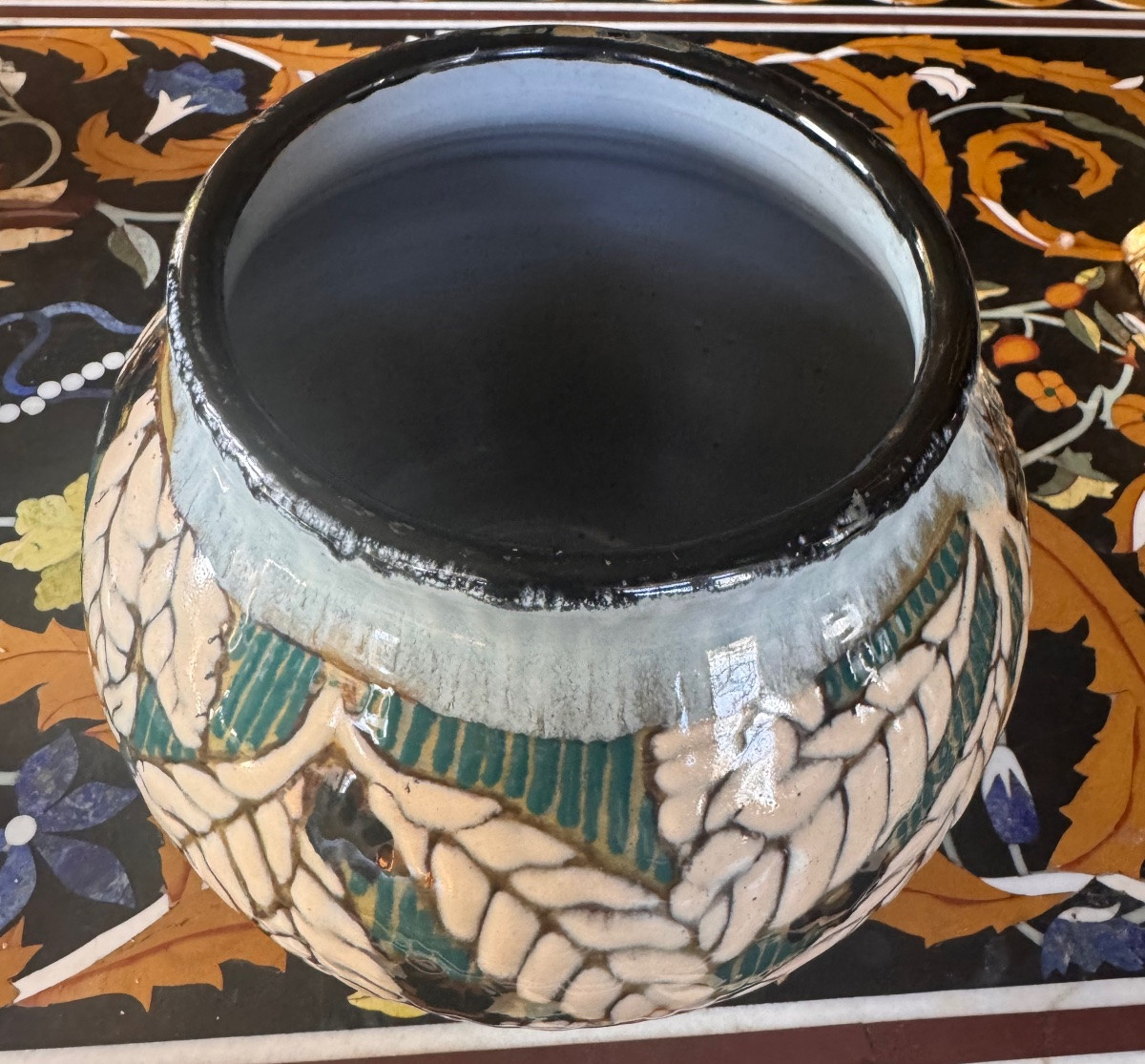 Léon Brunard (1872–1933)  Grand vase boule en céramique émaillée – Décor floral stylisé – -photo-2