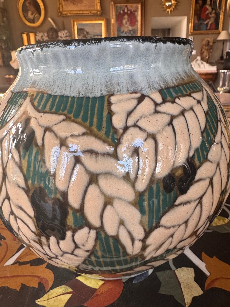 Léon Brunard (1872–1933)  Grand vase boule en céramique émaillée – Décor floral stylisé – -photo-3