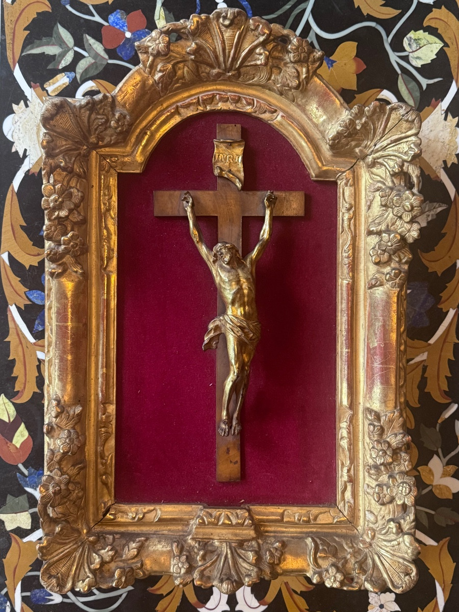 Christ En Croix In Carved And Gilded Wood - Regency Period, 18th Century