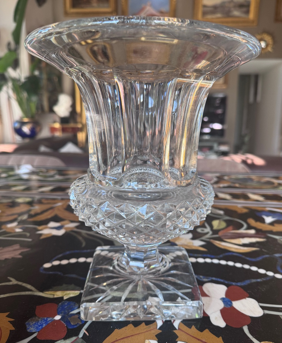 Vase de forme Médicis en cristal taillé de Cristallerie Saint-Louis  -photo-2