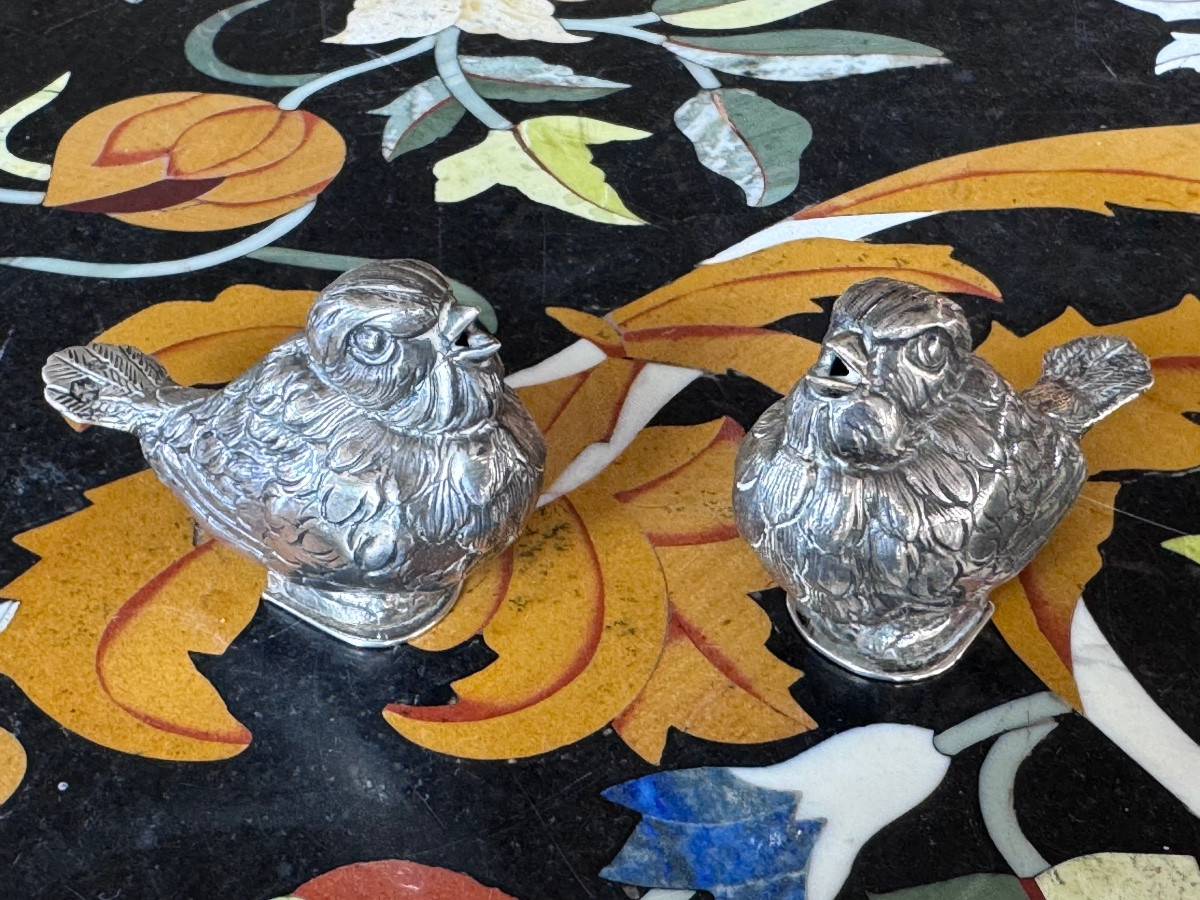 Pair Of Solid Silver Salt Cellars Decorated With Whistling Birds - 20th Century Work.-photo-1