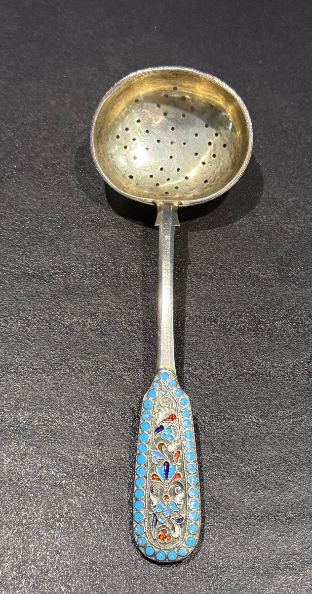 Saupoudreuse à thé ou à sucre en argent massif russe 84 zolotniks, fin XIXe siècle.-photo-4