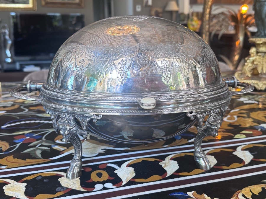 Silver-plated Metal Covered Food Warmer From The Adolphe Boulenger Collection, 19th Century 
