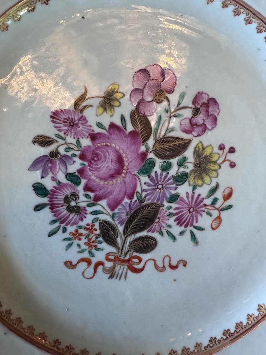 Suite de neuf assiettes en porcelaine de la Compagnie des Indes  Chine, époque Qianlong.-photo-3