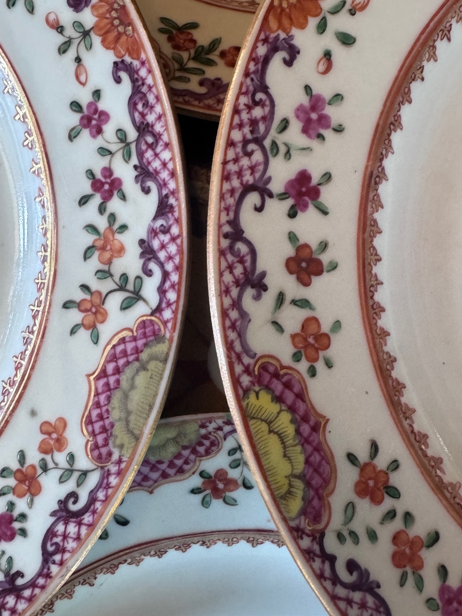 Suite de neuf assiettes en porcelaine de la Compagnie des Indes  Chine, époque Qianlong.-photo-4