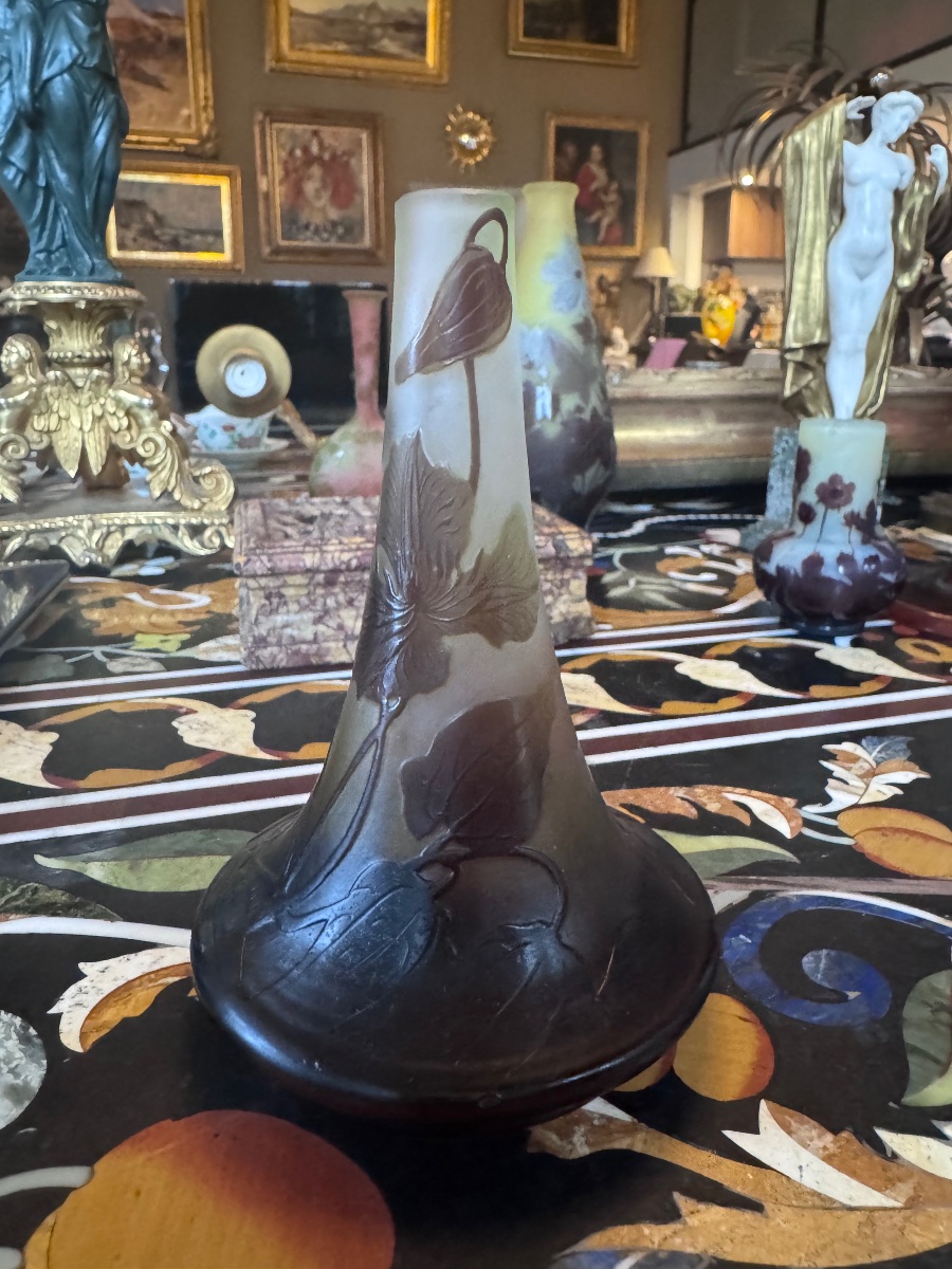 Émile Gallé (1846-1904) – Vase Art Nouveau en verre multicouche.-photo-2