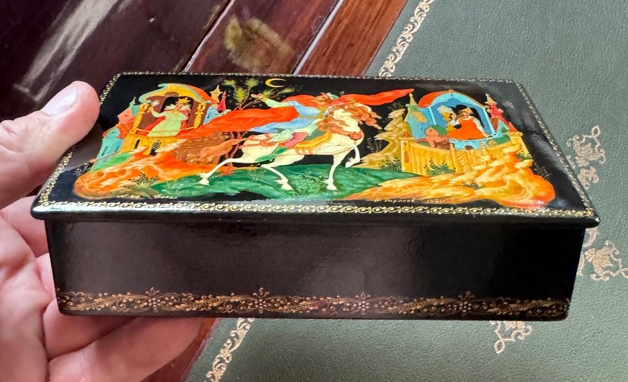 Lacquered Box From Palekh – Vadim Borisovich Parilov – 1981-photo-3