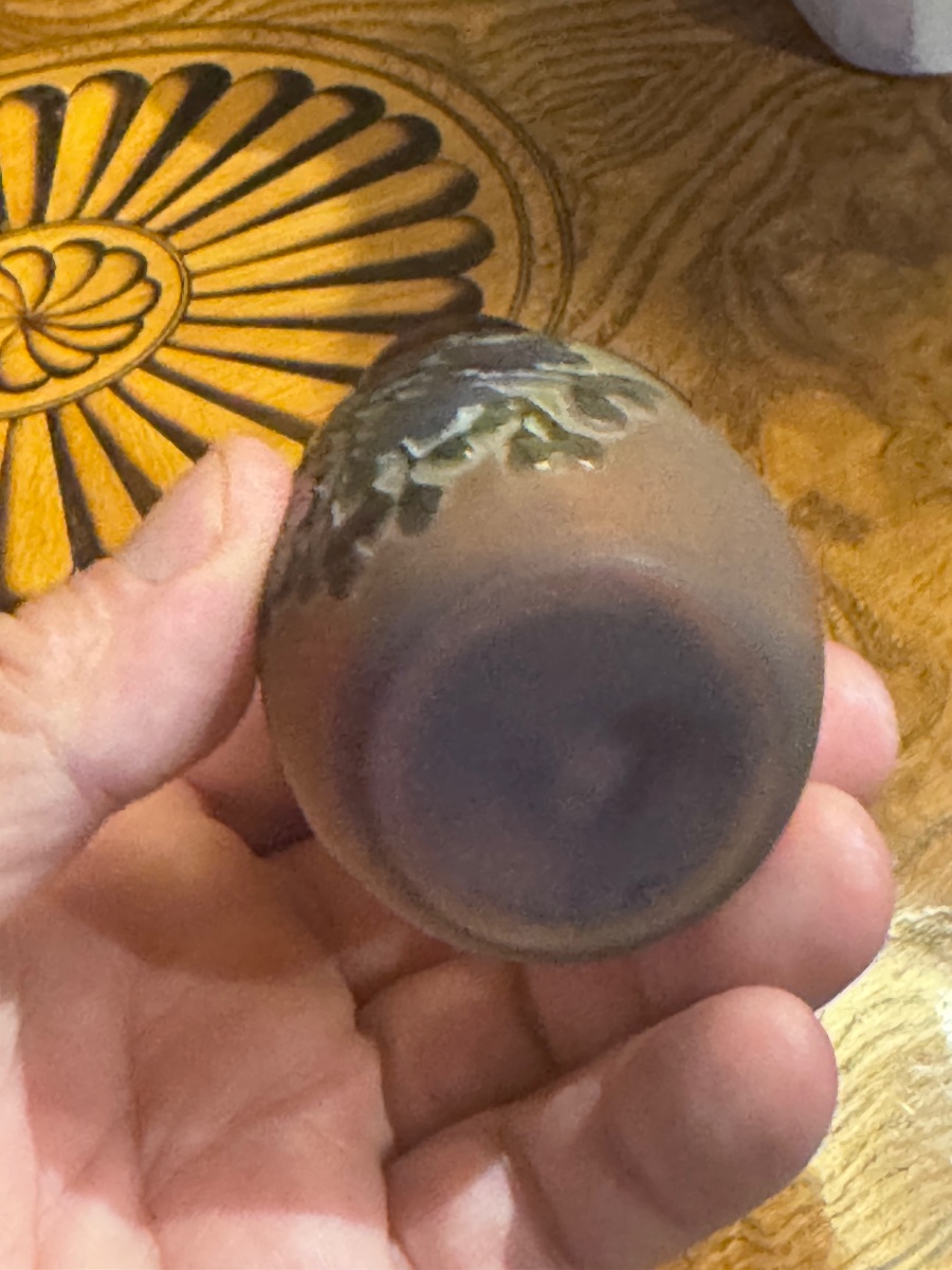 Émile Gallé (1846–1904) – Petit vase en verre multicouche à décor floral.-photo-1